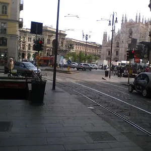 Flat In 1 Milán